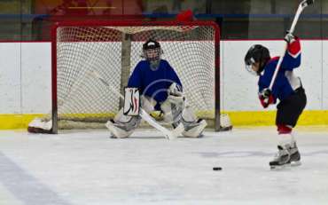 Top 5 hockey schools in the country